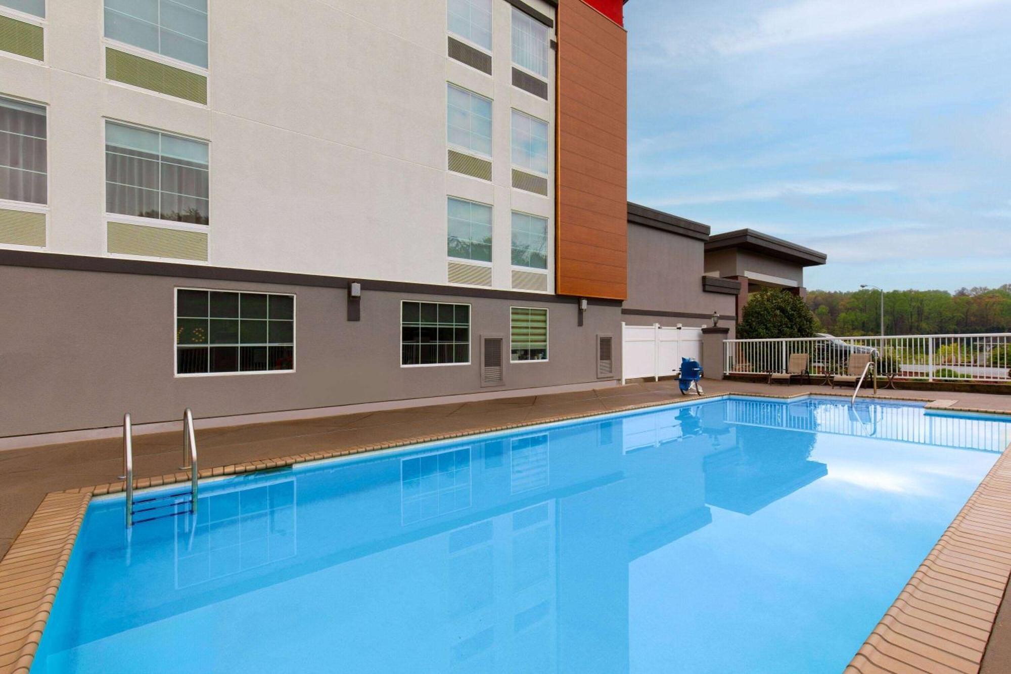 La Quinta By Wyndham Knoxville Central Papermill Exterior foto