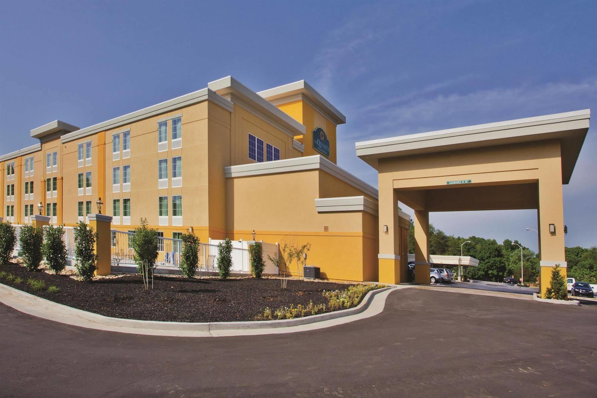 La Quinta By Wyndham Knoxville Central Papermill Exterior foto